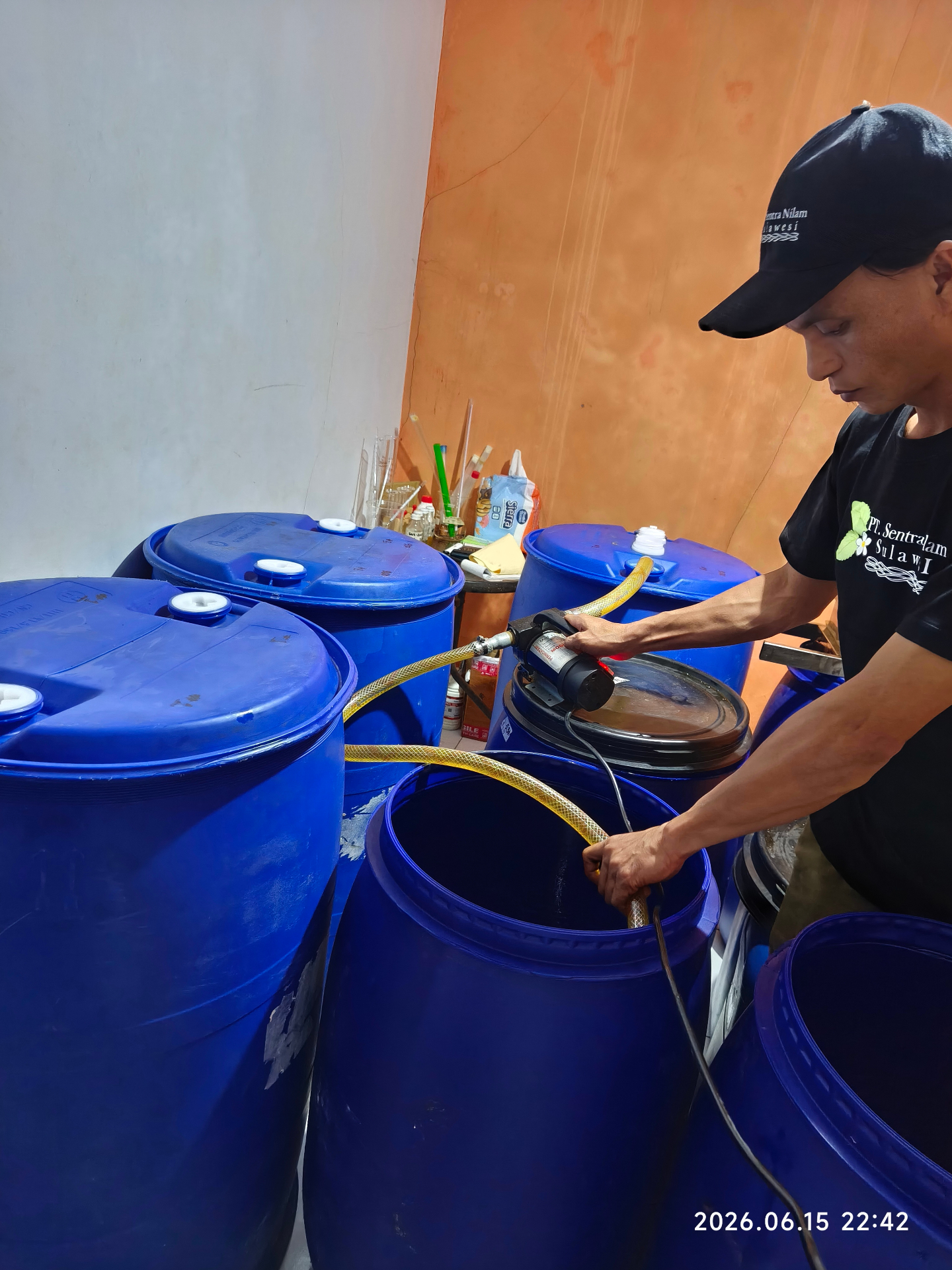Dokumentasi lapangan Sentra Nilam Sulawesi